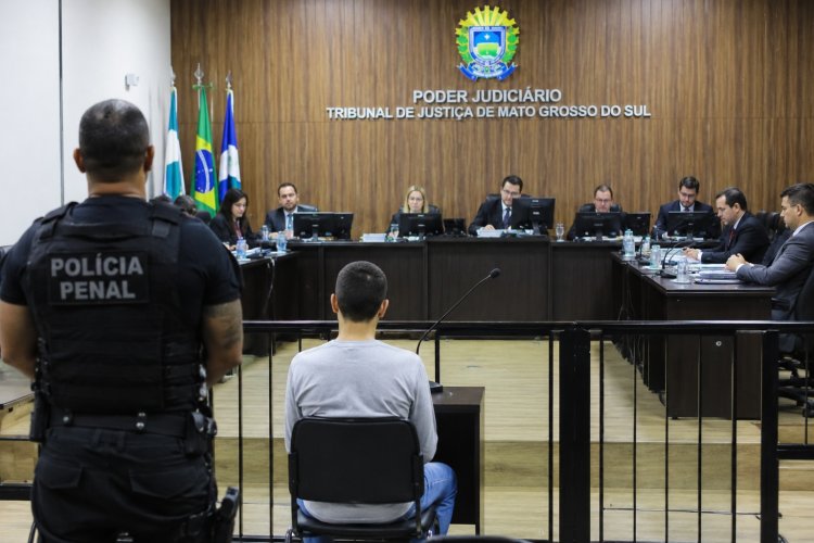 Jovem que matou esposa e filha de 10 meses é condenado a 67 anos de prisão em MS