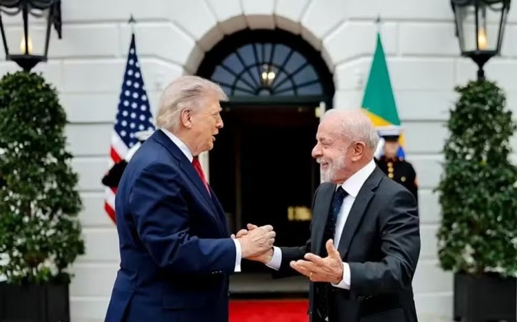 Podcast analisa pressão dos Estados Unidos sobre o Brasil e possível influência nas eleições de 2026