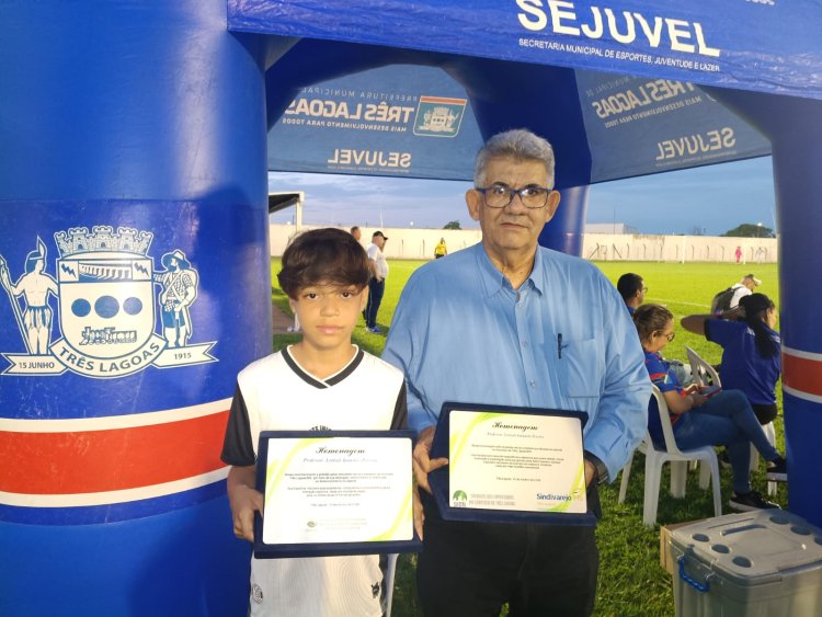 Professor Dori se emociona com homenagem e relembra trajetória dedicada ao esporte em Três Lagoas